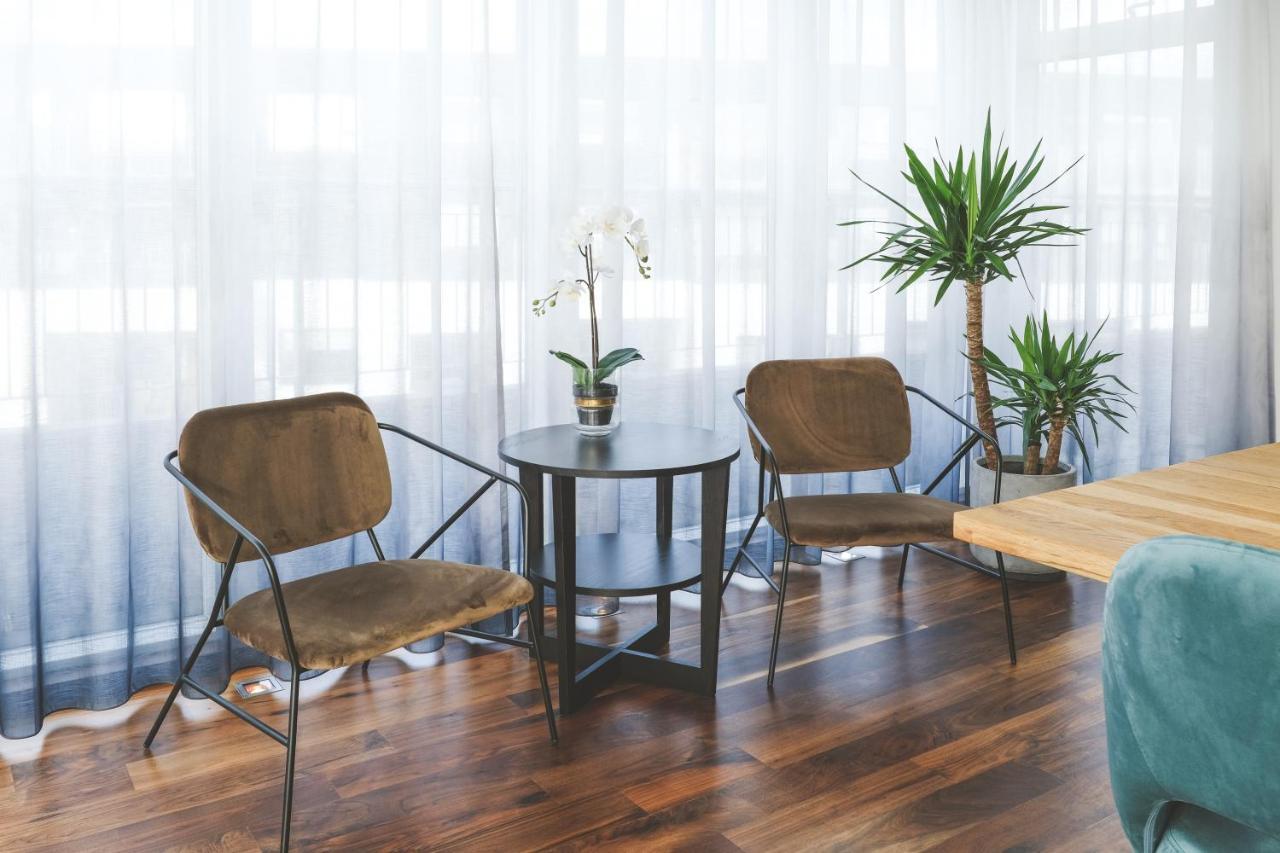 B2 Penthouses By Ylma